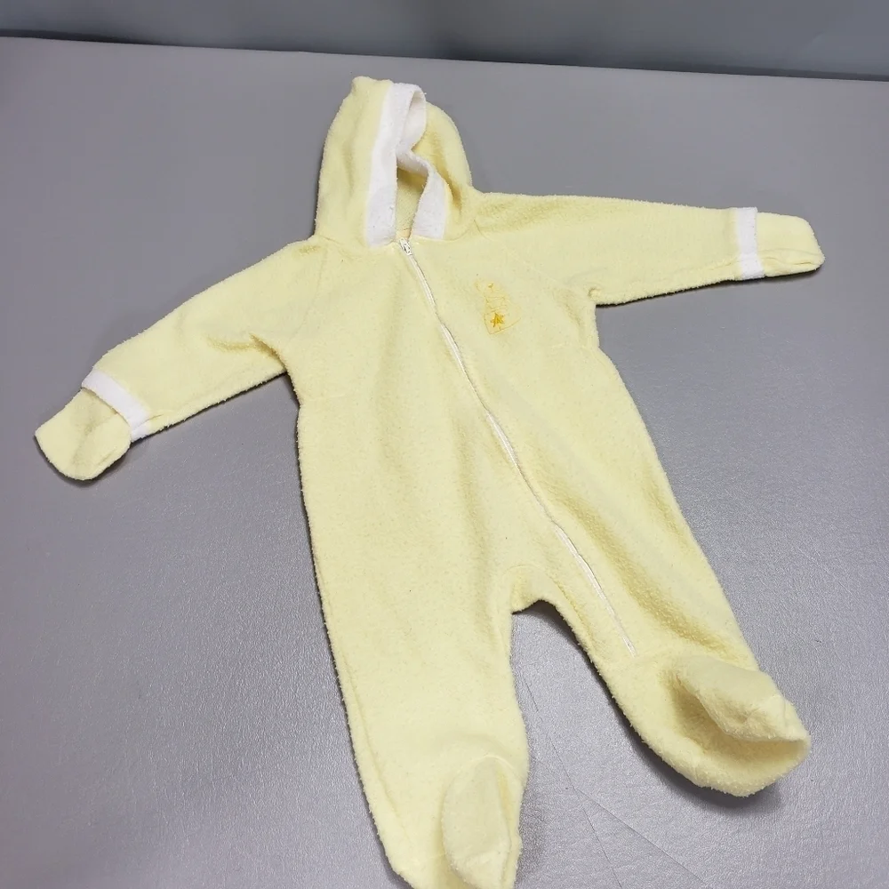 Vintage carters yellow baby pajamas small